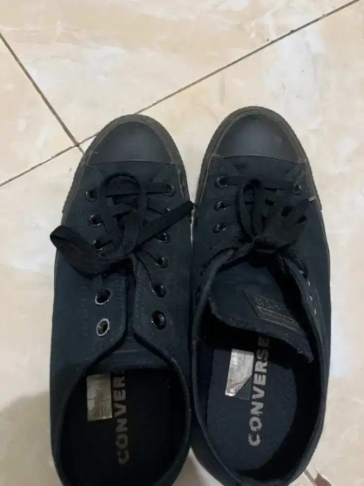 Converse Low Black