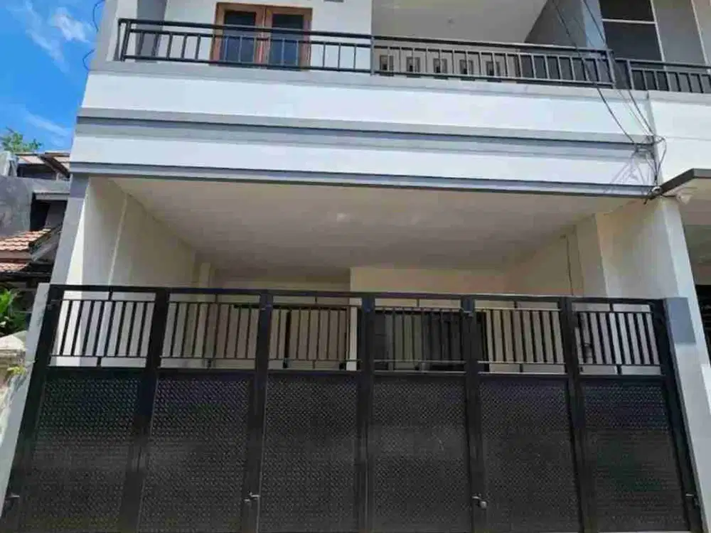 Rumah Baru Bangunan Mandiri 2 Lantai Dikawasan Pusat Kota Gading Serpong