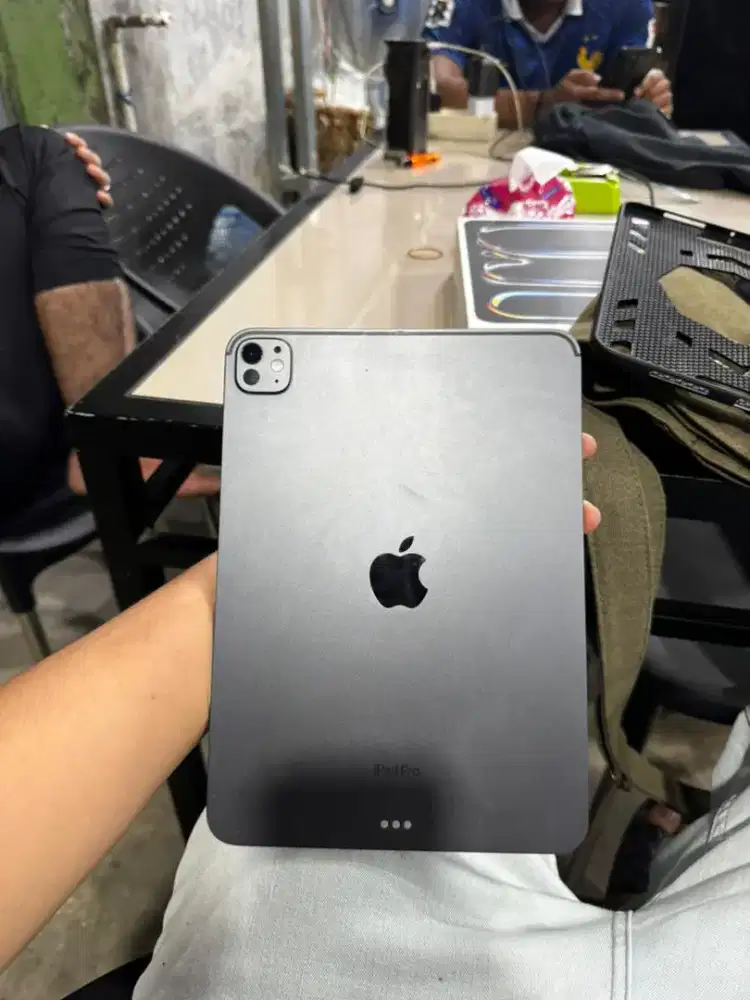 iPad pro m4 bekas