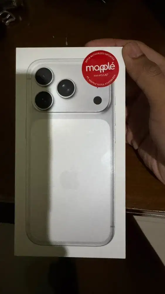 Iphone 17 Pro 256 ( silver )