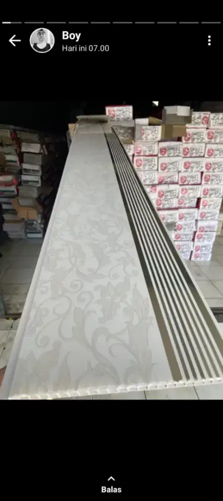 Distributor plafon PVC