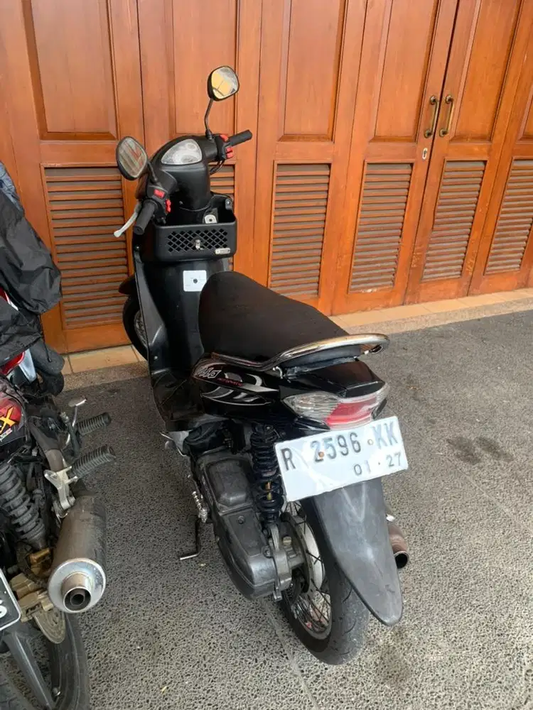 FOR SALE Yamaha Mio sporty 5tl tahun 2006 asli Hitam