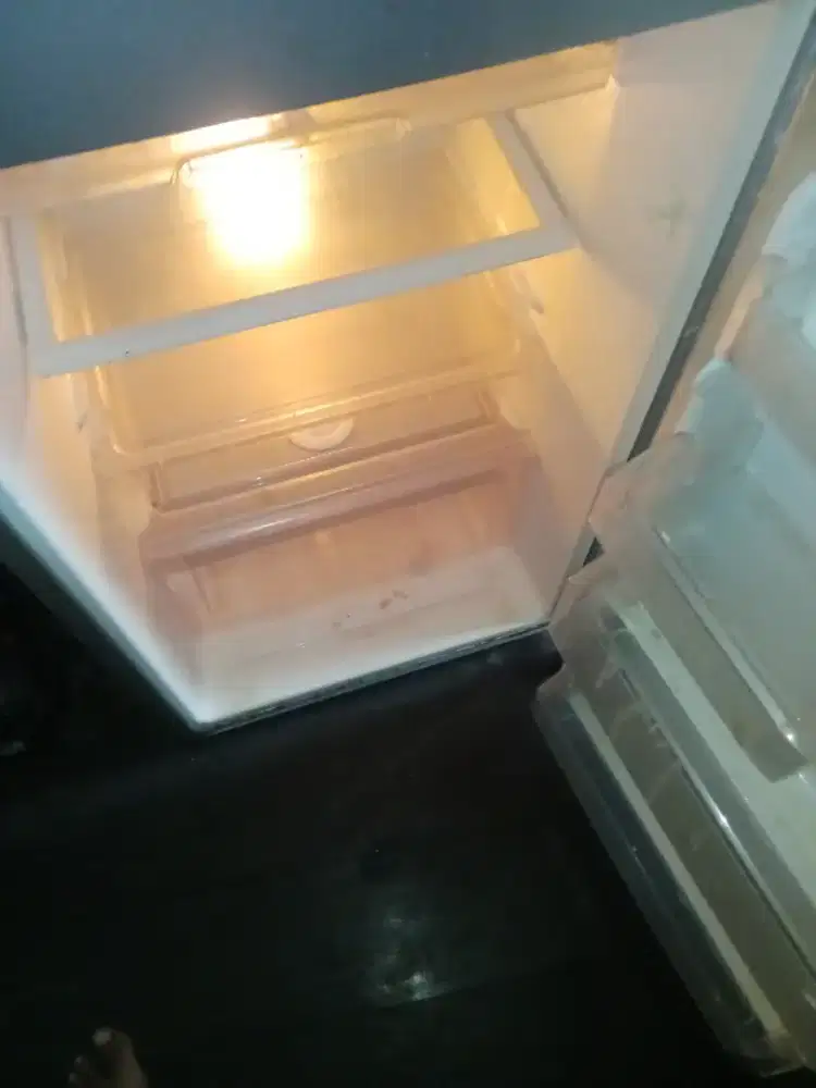 Kulkas LG 2 pintu baik