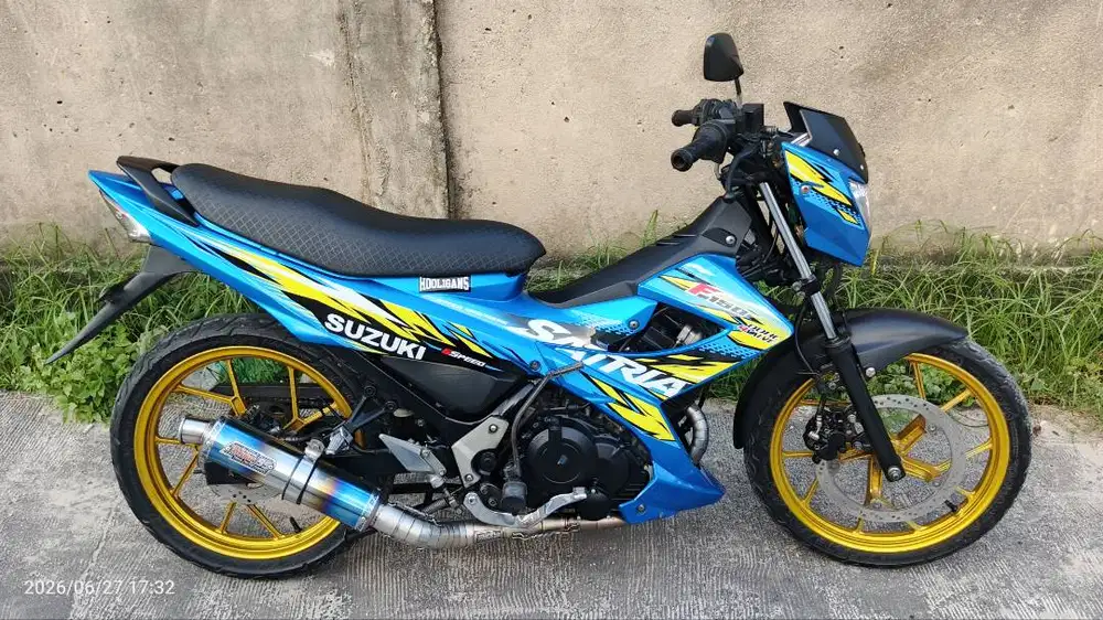 Di jual satria Fu facelift 2015 biru