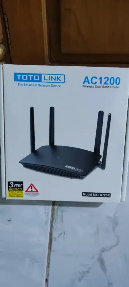 Penguat Wifi Totolink A720R