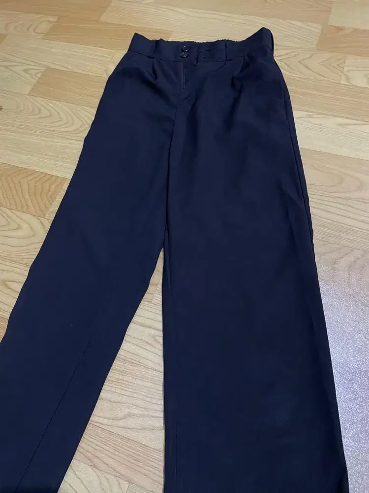 celana cargo hitam