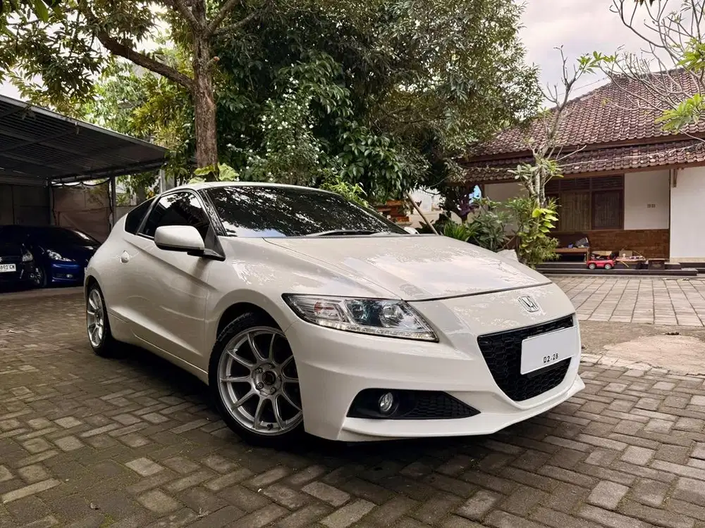 Dijual Honda CRZ 2014 Low KM  Antik