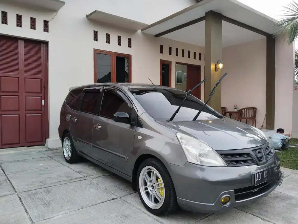 Nissan Grand livina 2007 Bensin