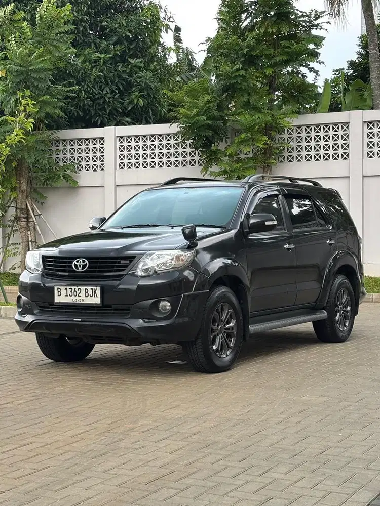 Fortuner TRD Sportivo 2014 Bensin - Genap - Automatic - PJK Jan'27