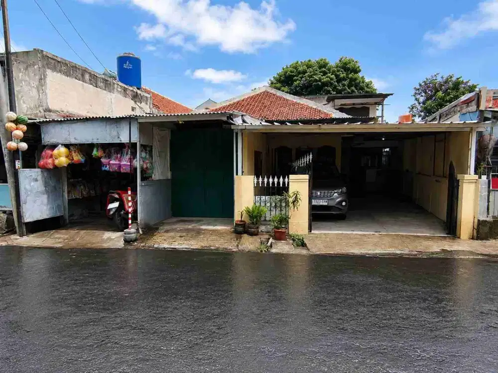 Dijual Cepat : Rumah Tua ( Hitung Tanah ), Cocok untuk Tempat Usaha, Pancoran Mas- Depok