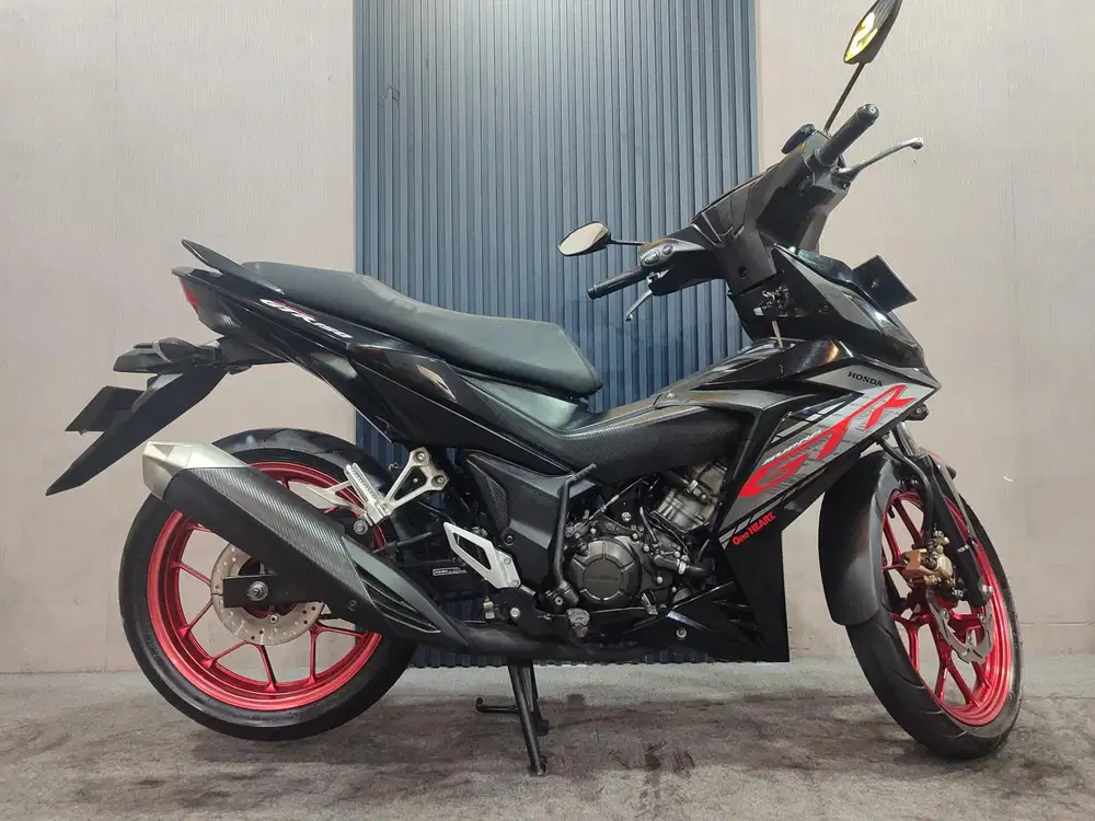 Supra GTR 150 hitam 2020 istimewa mulus terawat siap pakai...