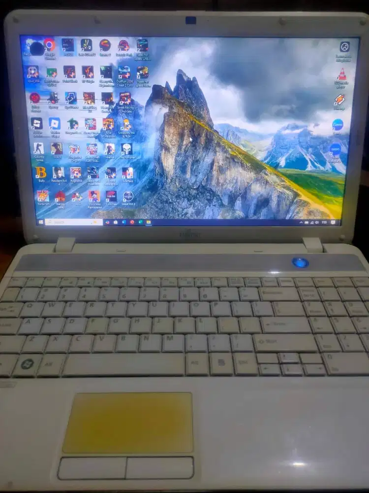 LAPTOP FUJITSU AH531 i5-2520M RAM 8GB HDD 1TB