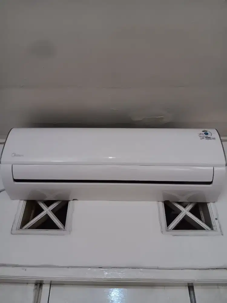 Jual AC 2PK Baru 4 Bulan
