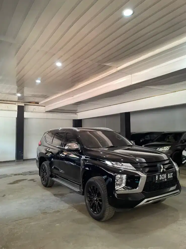 PAJERO DAKAR ULTIMATE 2021 KM RENDAH