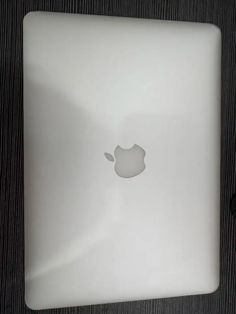 MacBook Air 13 2017 Bekas Terawat – Cocok Kerja & Kuliah