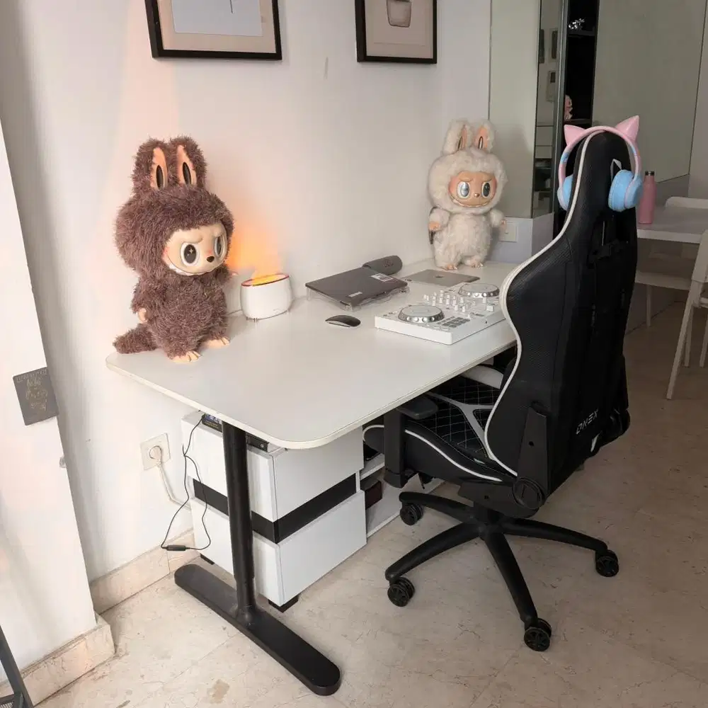 Meja Gaming + Kursi Gaming + Lemari TV