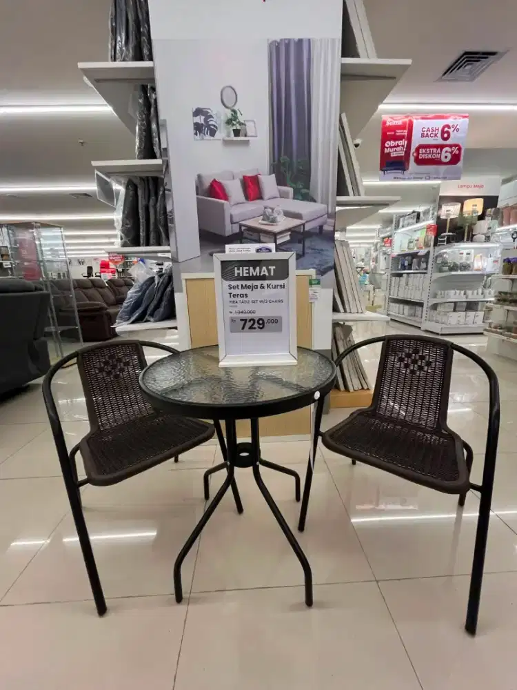 Yira set meja outdoor