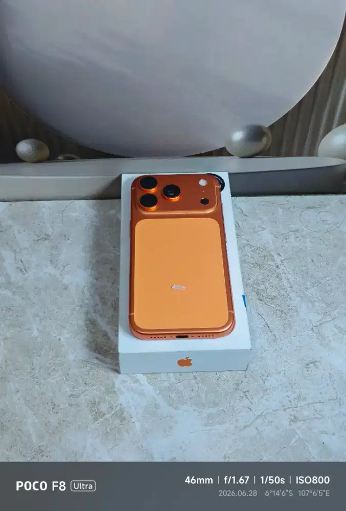 Iphone 17 pro 256gb cosmic orange