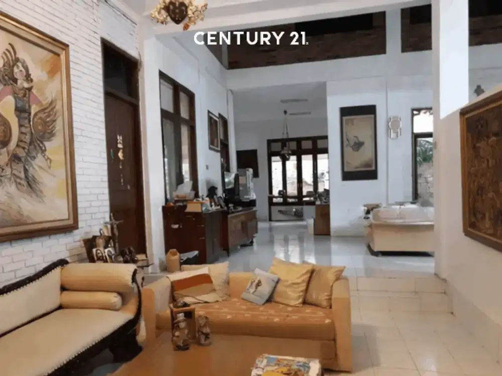 Rumah Besar Di Cilandak Jaksel Dm 18530