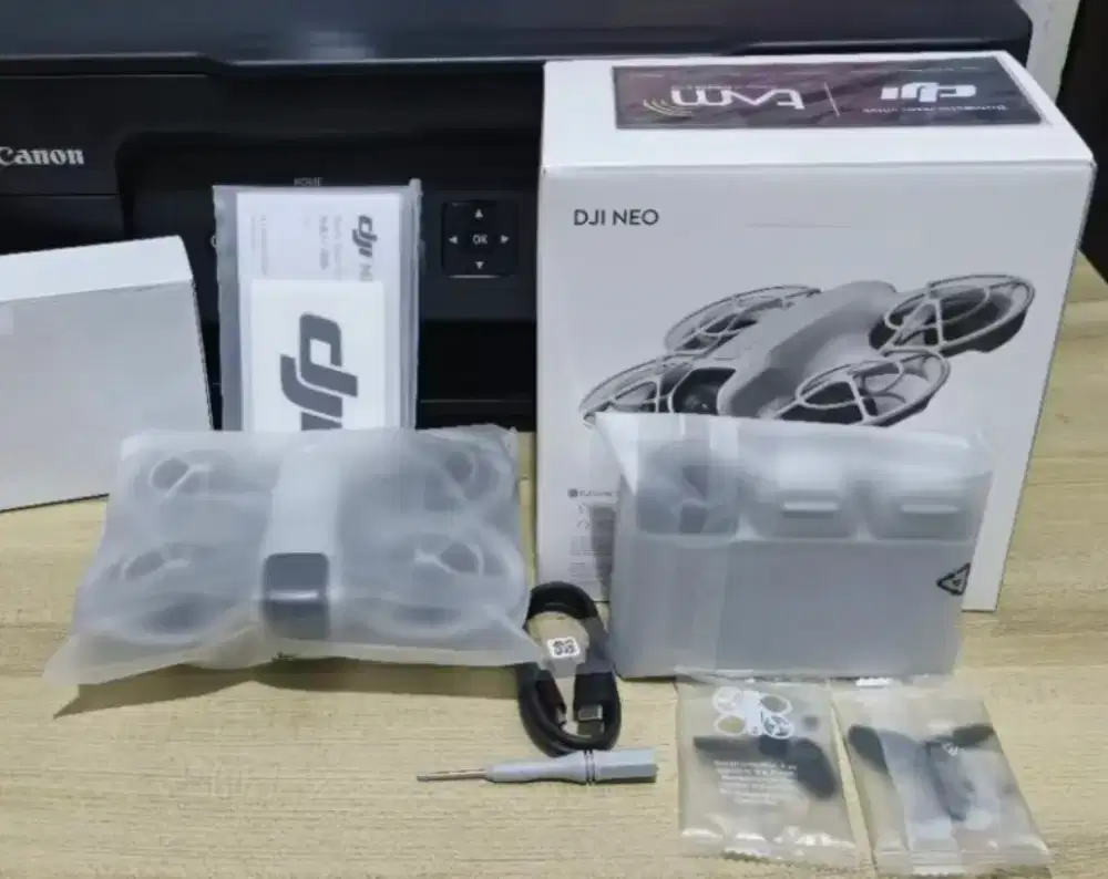 DJI Neo Fly More Combo (tanpa remote)
