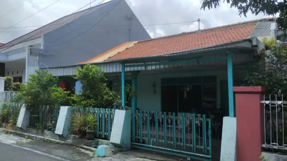Dijual Tanah Strategis SHM di Pusat Semarang Bonus Bangunan