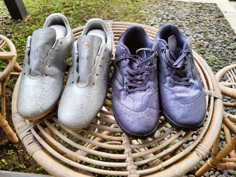 Sepatu minisoccer Mills Voltasala Turf 41, sepatu bola Givru 41