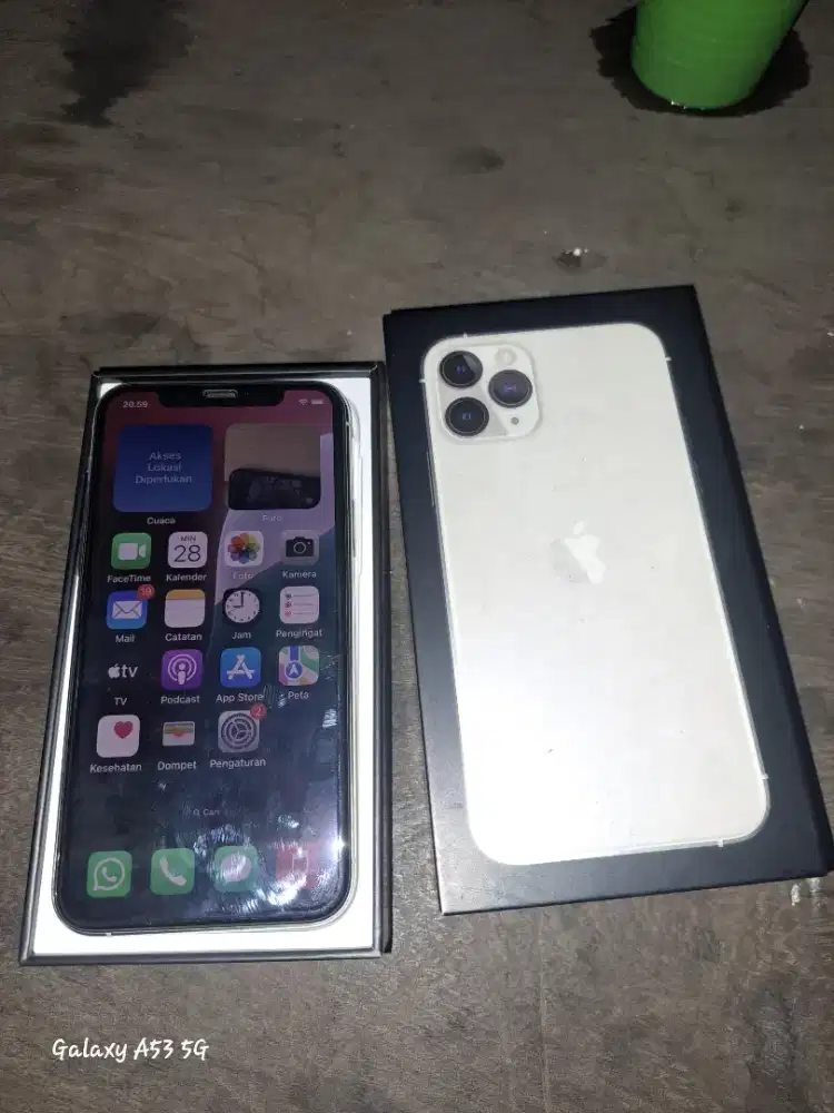 Iphone 11 pro ram 64 gb