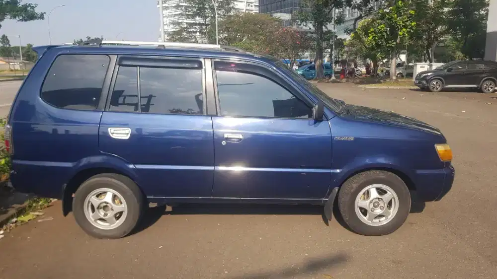 Jual mobil bekas pribadi