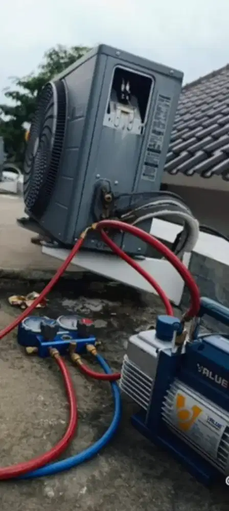 Jasa servis dan perbaikan AC dll