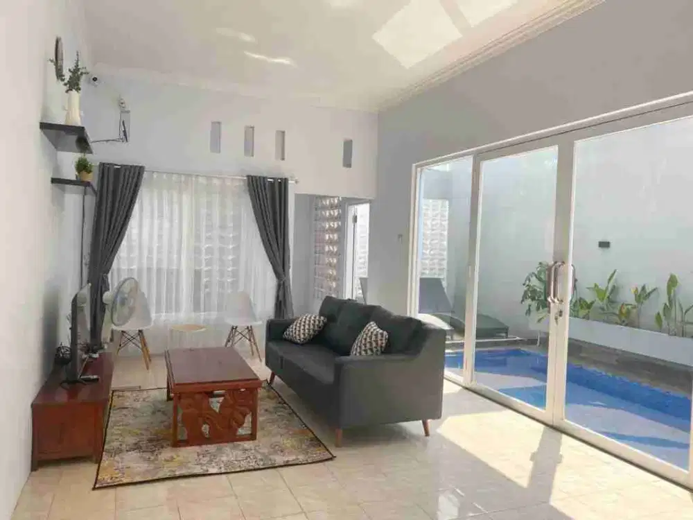 Disewakan Rumah Furnished+Privat Pool Depok Sleman Area Kaliurang Km7
