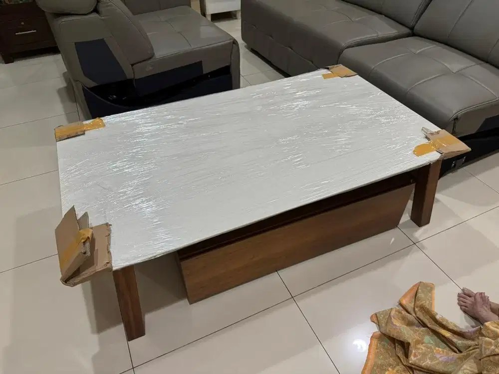 Meja Tamu Coffee Table marmer kokoh Cellini modern