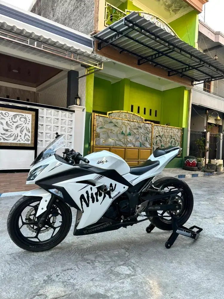 Ninja 250 fi spesial edision