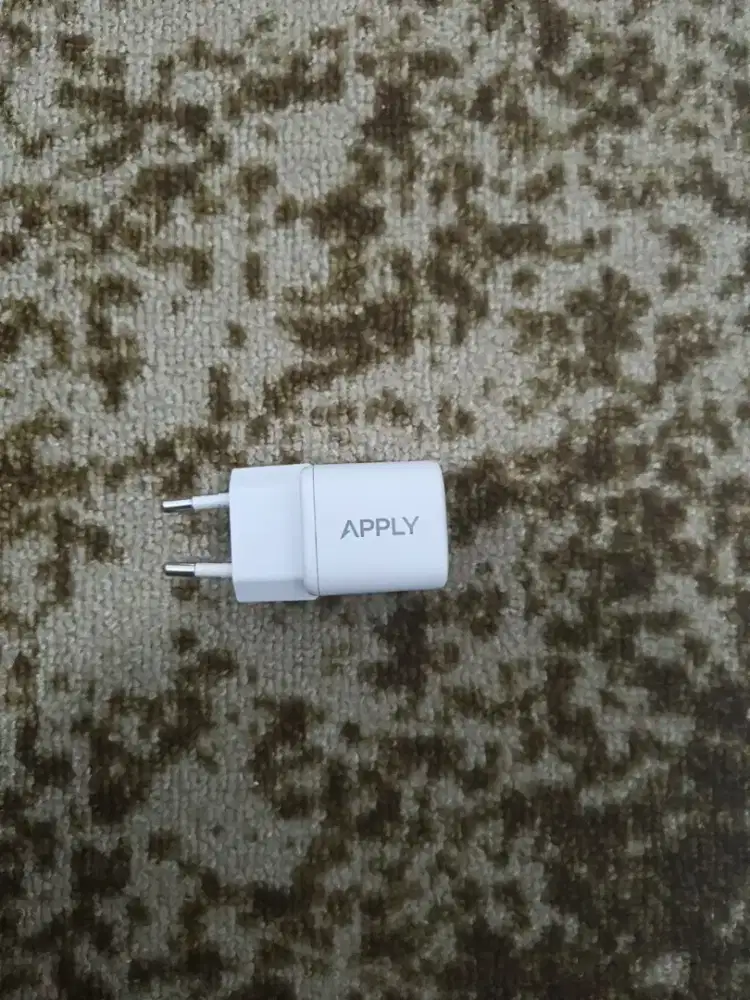Apply 20w fc for iphone adapter