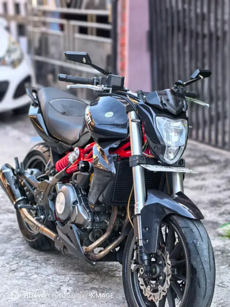 Benelli tnt 250