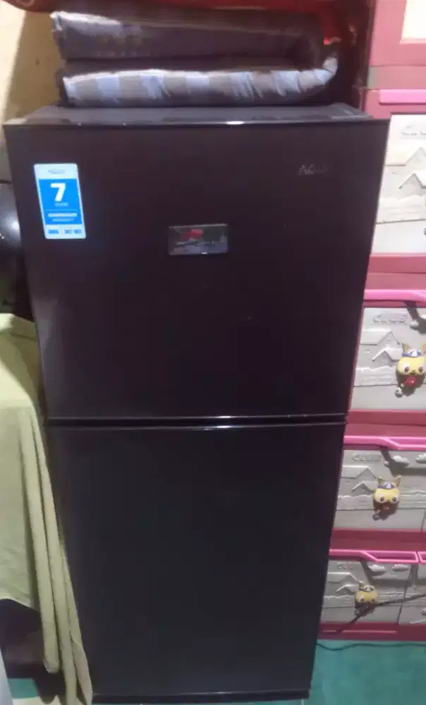Kulkas Pintu Uda Aqua
