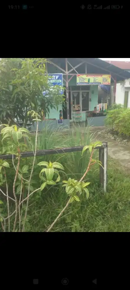 1 rumah dikontrakan dgn 2 kamar tidur 1 kamar mandi bersih nyaman aman