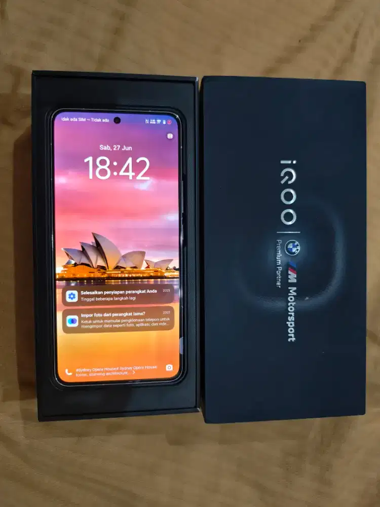 IQoo 13 16/1Tb unit only dan box