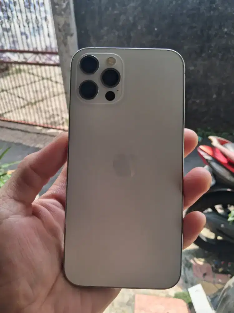 IPHONE 12 PRO 512 INTER