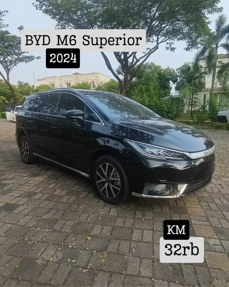 BYD M6 Superior 2024 - Cash - Panoramic