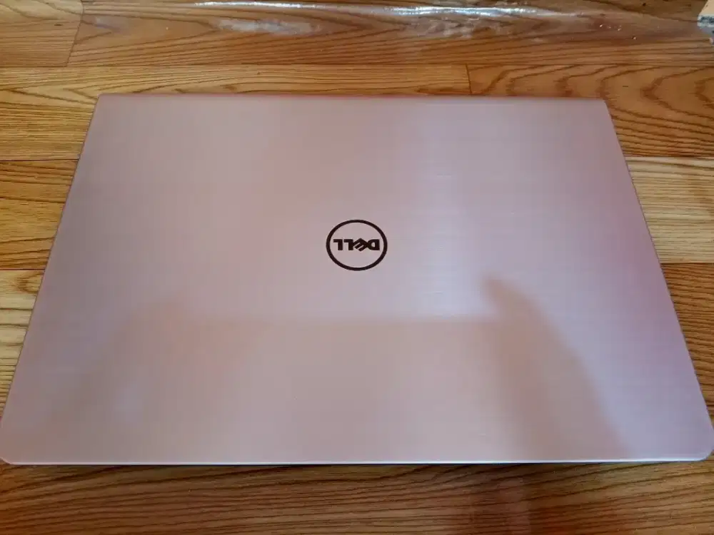 Laptop Dell Intel i7 RAM 8GB SSD 128GB VGA AMD Radeon