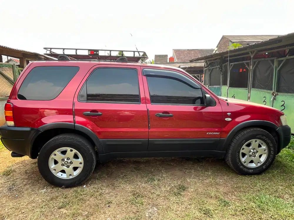 Ford Escape 2004 Bensin