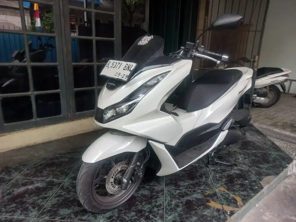 Honda PCX 160 Cbs 2024 Low Km Nama Sendiri