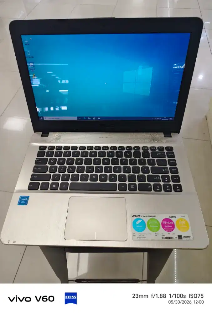 Asus A441N Celeron 3350 4/256 NETT
