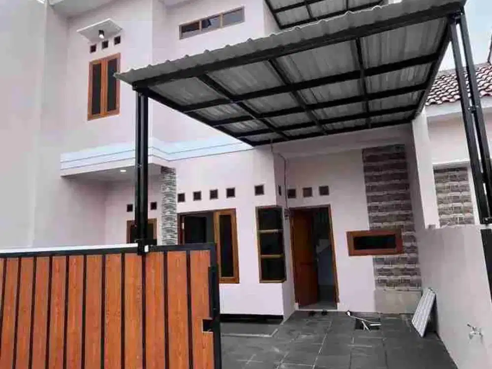 RUMAH 2 LANTAI MURAH DEKAT STASIUN