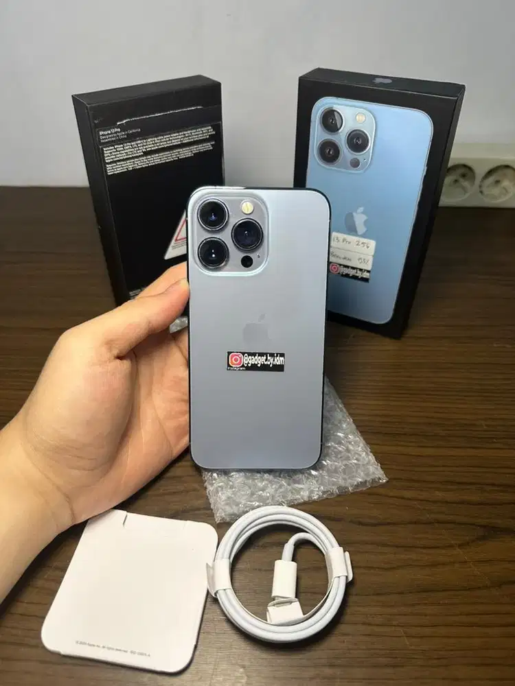 iPhone 13 Pro 256GB Setara iBox (Beacukai) BH 93% Sierra Blue