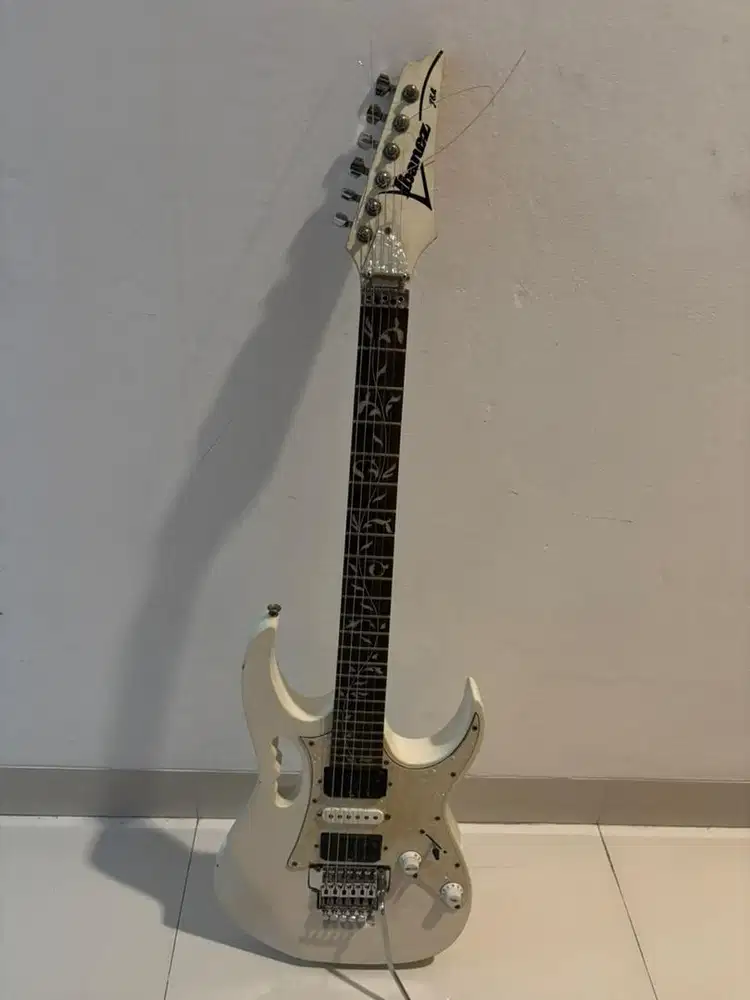 Ibanez jem flower