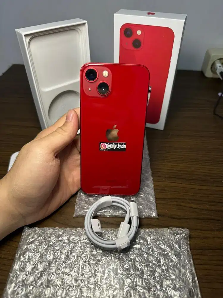 iPhone 13 256GB Setara iBox (Beacukai) BH 91% Red product