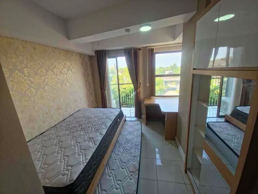 Apartemen Full Furnish + Balcony Di Tower D  Solo Urbana