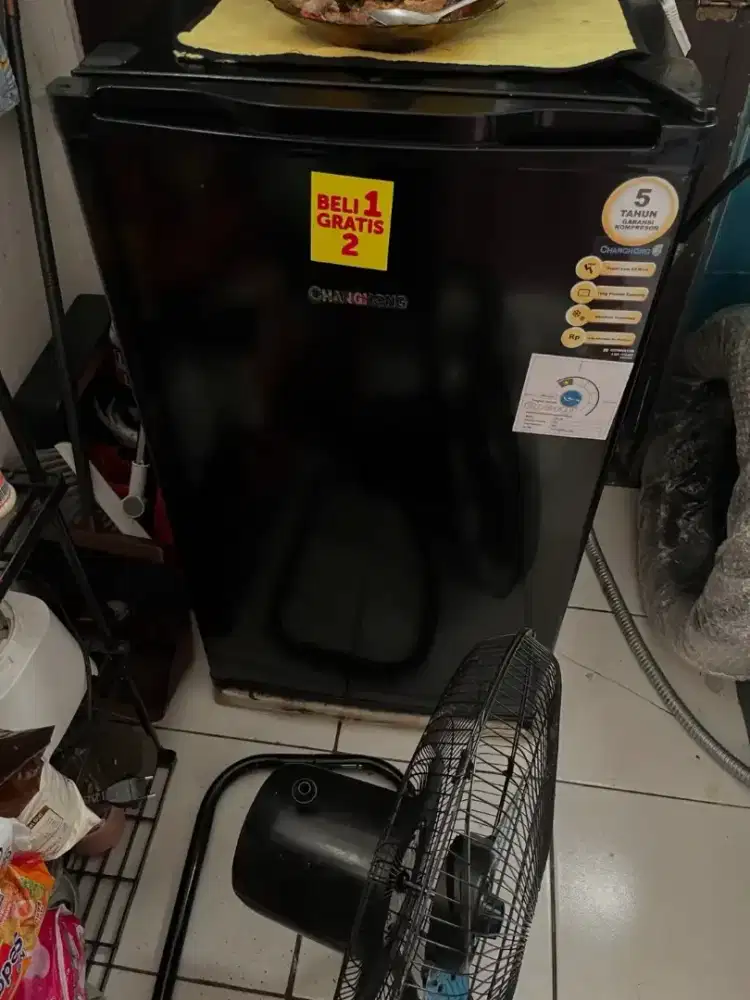 Kulkas 1 Pintu Changhong CBC 100 92L Hitam