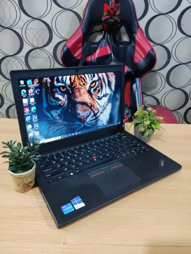 Lenovo Thinkpad X270-V50 EXCLUSIVE [RAM 8GB/SSD 512GB]